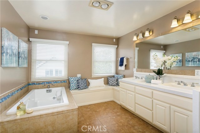 1741 Curtis Avenue, Manhattan Beach, California 90266, 4 Bedrooms Bedrooms, ,3 BathroomsBathrooms,Residential,Sold,Curtis,SB17102343