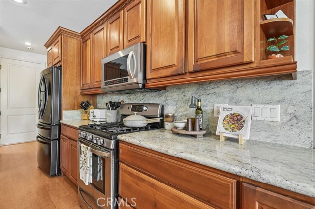 11272 Weatherby Road, Los Alamitos CA: https://media.crmls.org/medias/ffad180e-0e3e-4676-a50a-3ef917e814e0.jpg