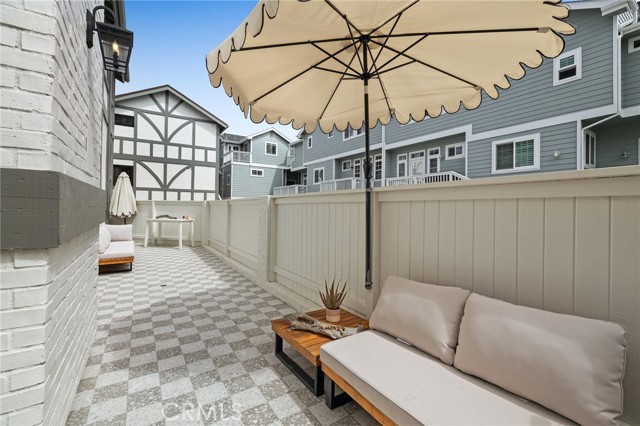 716 Broadway, Redondo Beach, California 90277, 3 Bedrooms Bedrooms, ,2 BathroomsBathrooms,Residential,Sold,Broadway,SB23089212