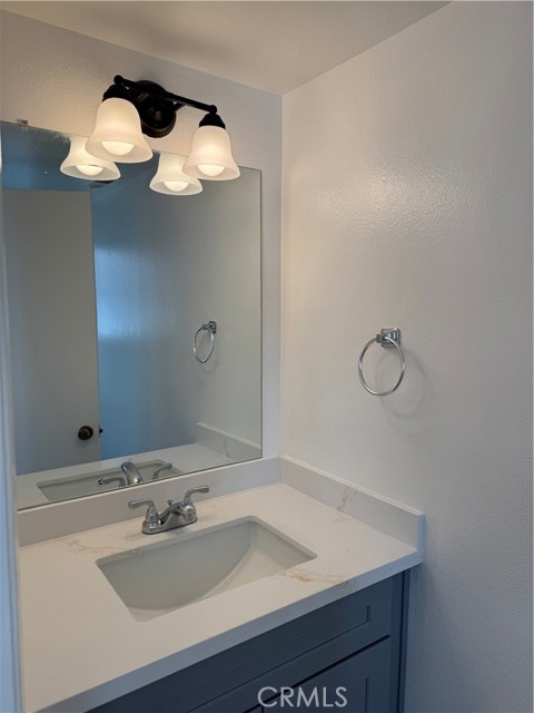 Detail Gallery Image 11 of 30 For 1820 Pepper St #E,  Alhambra,  CA 91801 - 2 Beds | 1/1 Baths