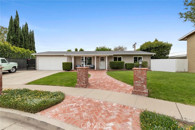 1033 Coulter Court photo 1