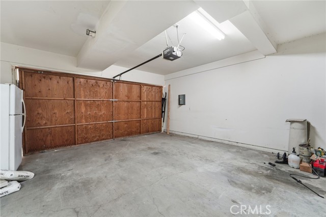 Detail Gallery Image 17 of 21 For 16008 La Salle Ave #11,  Gardena,  CA 90247 - 3 Beds | 3 Baths