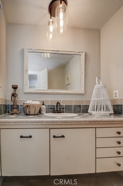 12441 La Bella Drive, Santa Ana CA: https://media.crmls.org/medias/ffb30b53-b159-46f5-a67c-5cbaef450d77.jpg