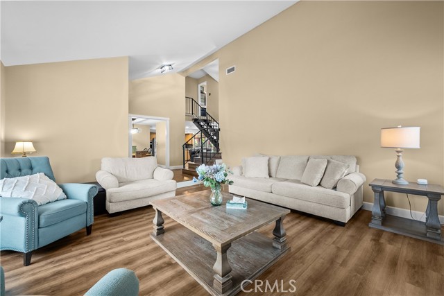 Detail Gallery Image 6 of 43 For 2144 Sirius, Thousand Oaks,  CA 91360 - 5 Beds | 3/1 Baths