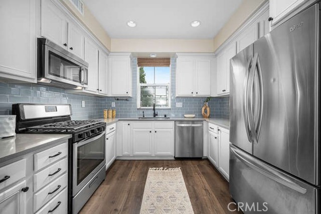 46 Hinterland Way, Ladera Ranch CA: https://media.crmls.org/medias/ffb40a64-1321-4748-8051-ec366ac080d3.jpg