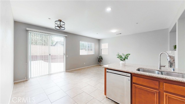 Tile Flooring, nice and clean