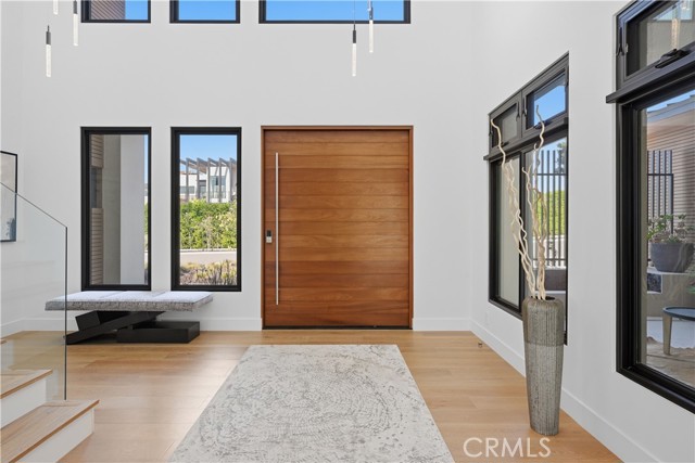 Detail Gallery Image 25 of 72 For 5108 Gordon Ln, San Diego,  CA 92109 - 4 Beds | 5/1 Baths