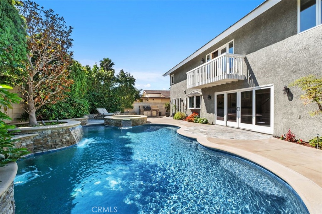 Ffb624e8 087f 4bd6 858f Ba2fe2f9acd3