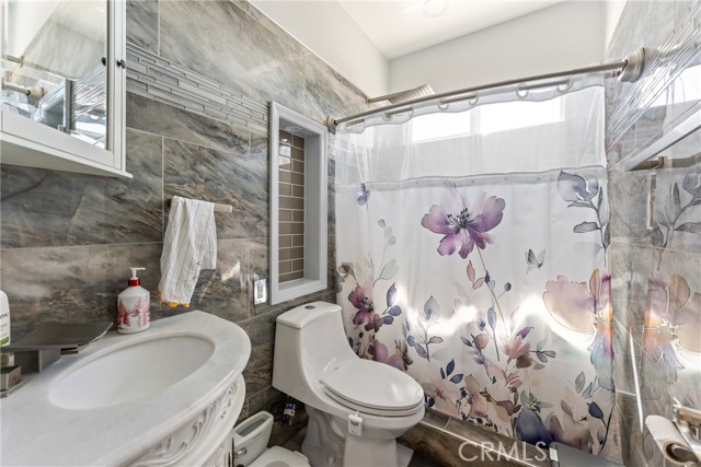 Detail Gallery Image 13 of 28 For 1438 Northstar St, San Bernardino,  CA 92407 - 3 Beds | 3 Baths