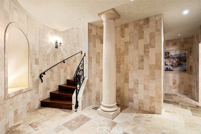 Detail Gallery Image 32 of 44 For 96 Canyon Creek, Irvine,  CA 92603 - 5 Beds | 6/2 Baths