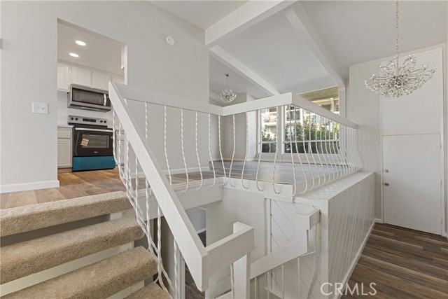 Detail Gallery Image 4 of 32 For 2315 Caringa, Carlsbad,  CA 92009 - 2 Beds | 2 Baths