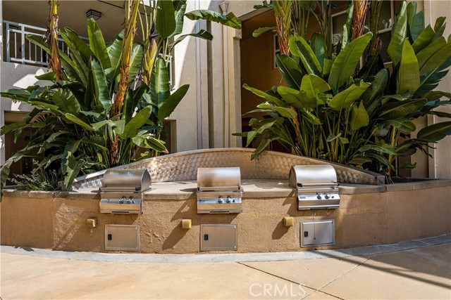 Detail Gallery Image 29 of 30 For 85 E Commonwealth Ave 3d,  Alhambra,  CA 91801 - 2 Beds | 2 Baths