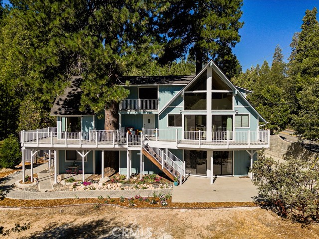 Detail Gallery Image 1 of 57 For 113 Brentwood Dr, Lake Arrowhead,  CA 92352 - – Beds | – Baths