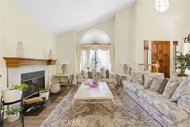 Detail Gallery Image 6 of 56 For 10649 Village Rd, Moreno Valley,  CA 92557 - 4 Beds | 3 Baths