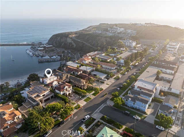 24352 Santa Clara Ave, Dana Point CA: https://media.crmls.org/medias/ffba59bb-6f6a-45ec-a3f0-382c528e07b8.jpg