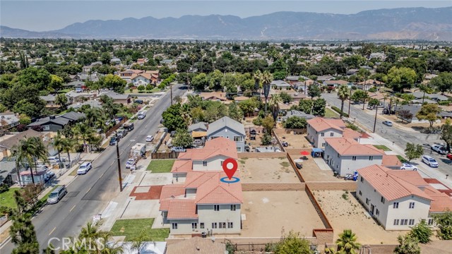555 N Meridian Avenue, San Bernardino CA: https://media.crmls.org/medias/ffbaae49-68a2-4e87-a1ea-62135b25302c.jpg