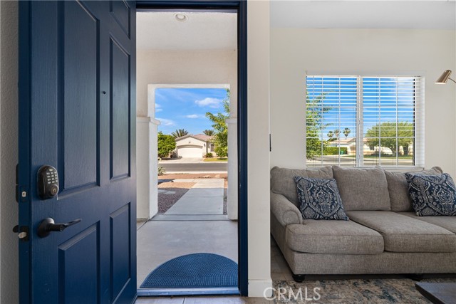 Detail Gallery Image 6 of 42 For 43452 Freesia Pl, Indio,  CA 92201 - 4 Beds | 2 Baths