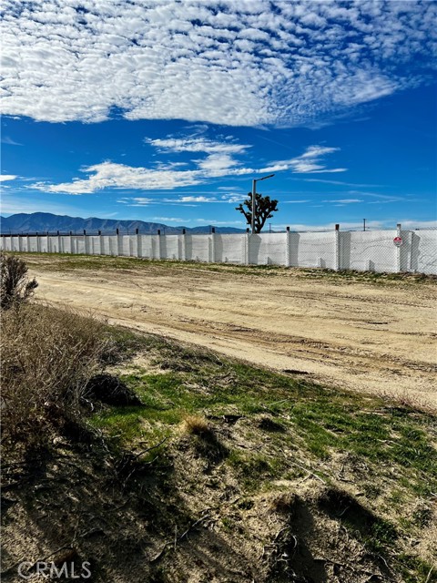 Detail Gallery Image 50 of 52 For 171 Ste Vic Avenue Q2, Palmdale,  CA 93591 - – Beds | – Baths