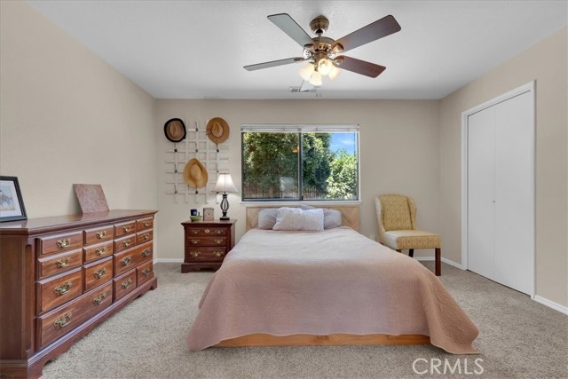 801 Vine St, Exeter CA: https://media.crmls.org/medias/ffbf21be-c4a1-41cb-a401-a2ed03dc3e05.jpg