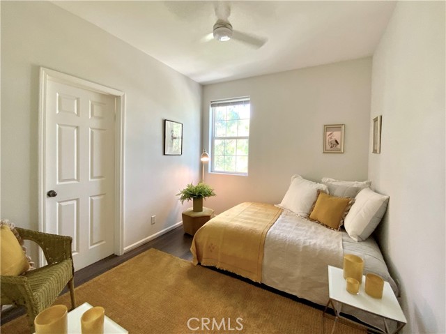 Detail Gallery Image 17 of 22 For 24024 Bridgeport Ln #25,  Valencia,  CA 91355 - 3 Beds | 2/1 Baths