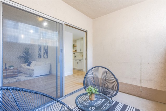Detail Gallery Image 33 of 49 For 927 N Kings Rd #114,  West Hollywood,  CA 90069 - 1 Beds | 1/1 Baths