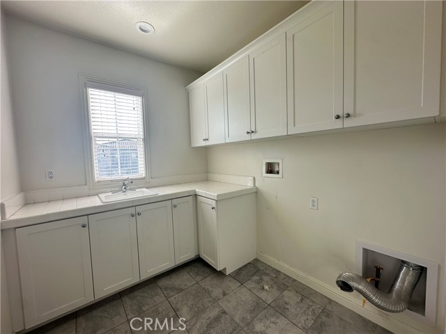 Detail Gallery Image 24 of 29 For 88 Acadia Ct, Lake Forest,  CA 92630 - 5 Beds | 4 Baths