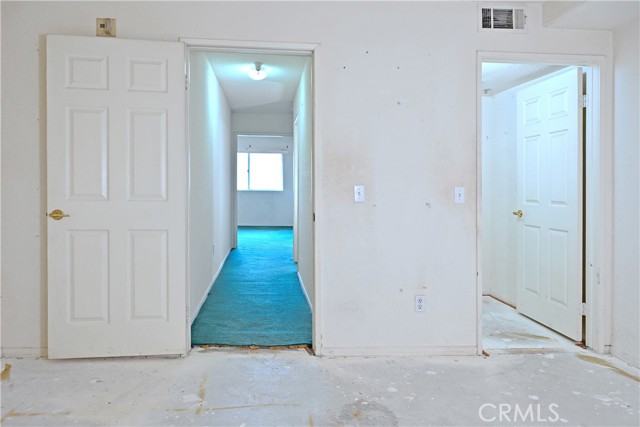 15114 Sherman Way, 114 photo 63
