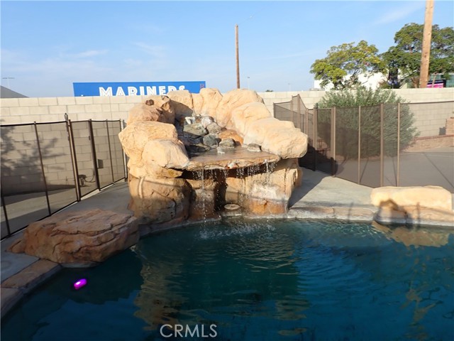 Detail Gallery Image 19 of 22 For 6791 Killarney Ave, Garden Grove,  CA 92845 - 4 Beds | 3 Baths