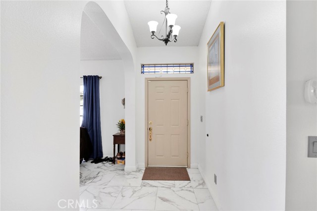 Detail Gallery Image 8 of 54 For 9788 9th Ave, Hesperia,  CA 92345 - 3 Beds | 3 Baths