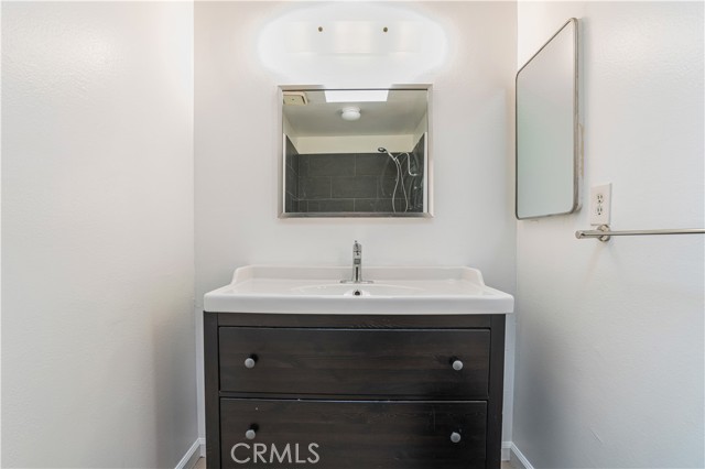 Detail Gallery Image 18 of 24 For 11138 Aqua Vista St #49,  Studio City,  CA 91602 - 0 Beds | 1 Baths