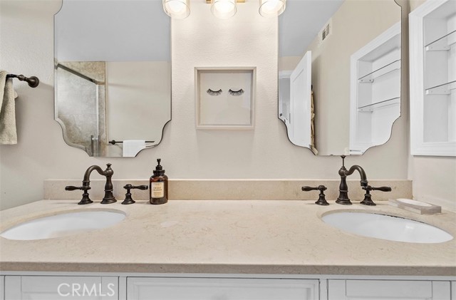 Detail Gallery Image 36 of 56 For 4200 Abbington Ct, Westlake Village,  CA 91361 - 5 Beds | 3 Baths