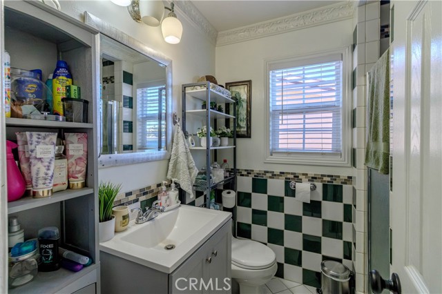 Detail Gallery Image 14 of 28 For 1255 W D, Ontario,  CA 91762 - 3 Beds | 2 Baths