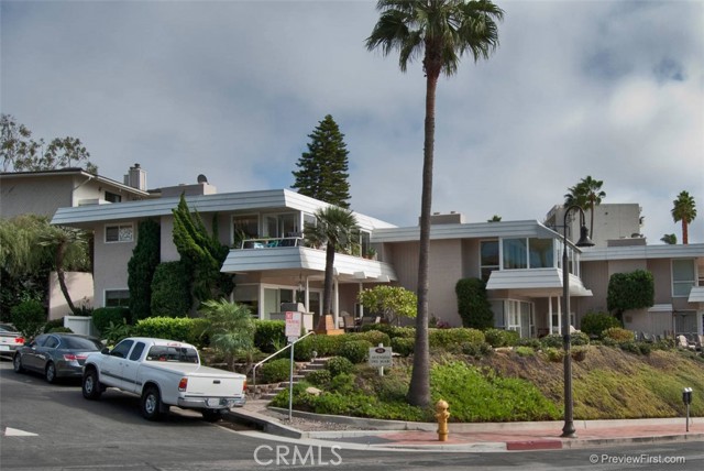 Detail Gallery Image 1 of 9 For 501 Avenida Del Mar 2a,  San Clemente,  CA 92672 - 2 Beds | 2 Baths