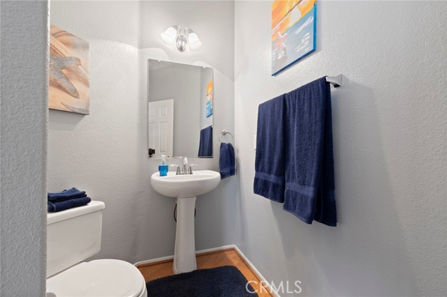 Detail Gallery Image 18 of 18 For 5840 Pine Valley Dr, Fontana,  CA 92336 - 3 Beds | 2/1 Baths