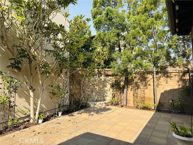 110 Desert Bloom, Irvine CA: https://media.crmls.org/medias/ffc6b795-a44f-4218-a8e0-0acca9a019be.jpg
