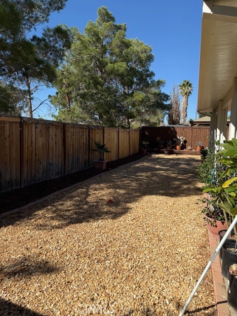 Detail Gallery Image 35 of 50 For 3717 Hatcher, Rosamond,  CA 93560 - 2 Beds | 2 Baths