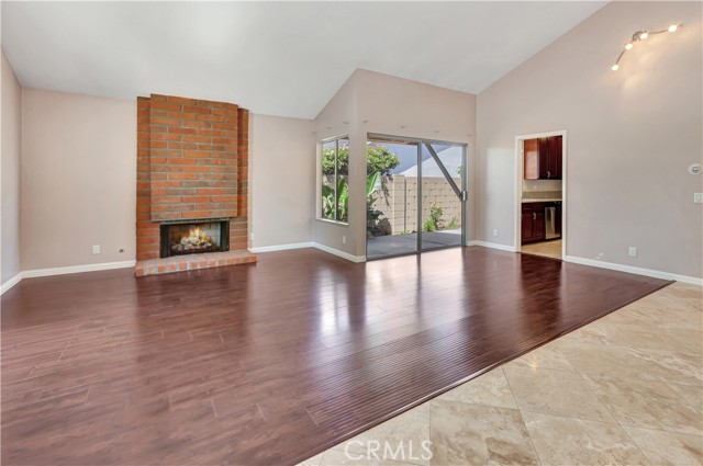 Image 3 of 28 For 6693 Teakwood