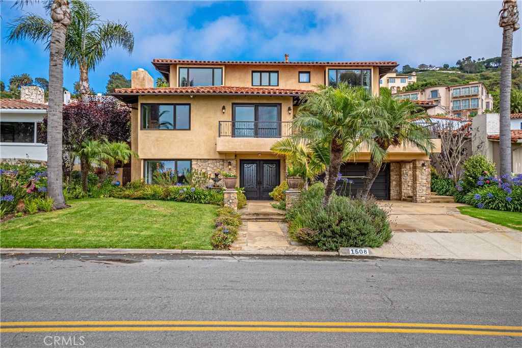 Picture of Palos Verdes Estates, CA 90274