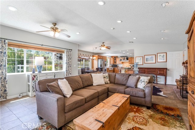 Detail Gallery Image 16 of 44 For 33660 White Feather Rd, Acton,  CA 93510 - 4 Beds | 2 Baths