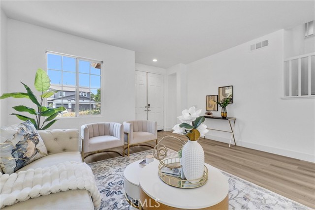 6556 Wells Springs Street, Eastvale CA: https://media.crmls.org/medias/ffc9c662-ce79-42fc-81dc-1f49fdce46f8.jpg