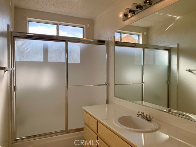 Detail Gallery Image 30 of 39 For 1418 Las Colinas, Banning,  CA 92220 - 3 Beds | 2/1 Baths