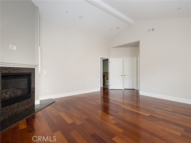 229 N Juanita Avenue, Redondo Beach CA: https://media.crmls.org/medias/ffca6553-03f9-4a88-aca6-549584ba4d1a.jpg