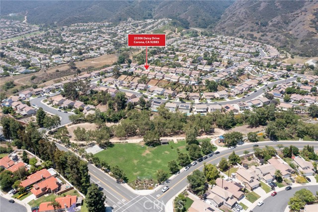 23306 Daisy Drive, Corona CA: https://media.crmls.org/medias/ffcab21c-fd18-471f-8510-e163e8350d83.jpg