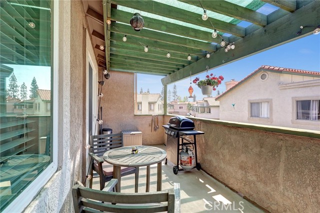 Detail Gallery Image 27 of 49 For 10176 Shady Oaks Dr #G,  Rancho Cucamonga,  CA 91730 - 2 Beds | 1/1 Baths