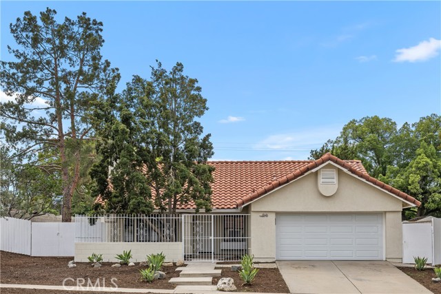 1348 Sandia Street, Corona CA: https://media.crmls.org/medias/ffcb0f19-b20f-4c5f-b3af-e902f3011cce.jpg