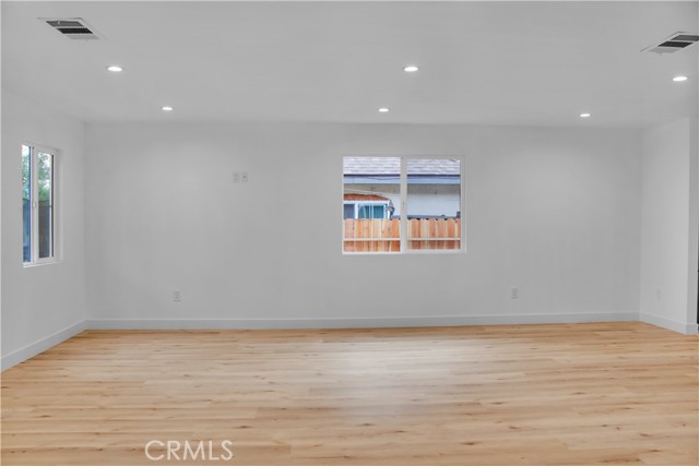 6513 San Miguel Street, Paramount CA: https://media.crmls.org/medias/ffcb8da3-9b88-4149-b630-31cb7f3267d8.jpg