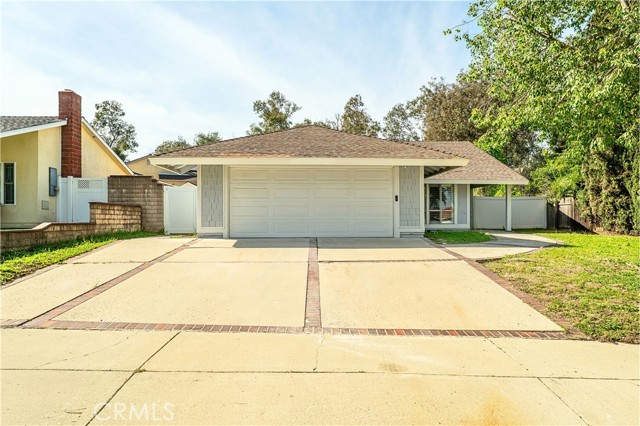 Detail Gallery Image 2 of 21 For 15496 Rolling Ridge, Chino Hills,  CA 91709 - 3 Beds | 2 Baths