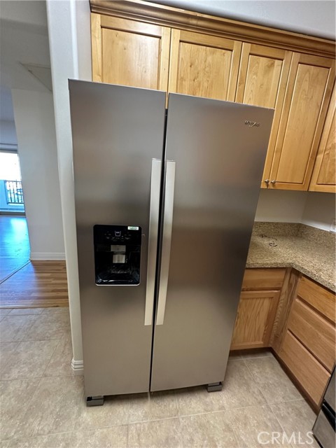 Detail Gallery Image 13 of 25 For 12916 Moorpark St #201,  Studio City,  CA 91406 - 3 Beds | 2 Baths