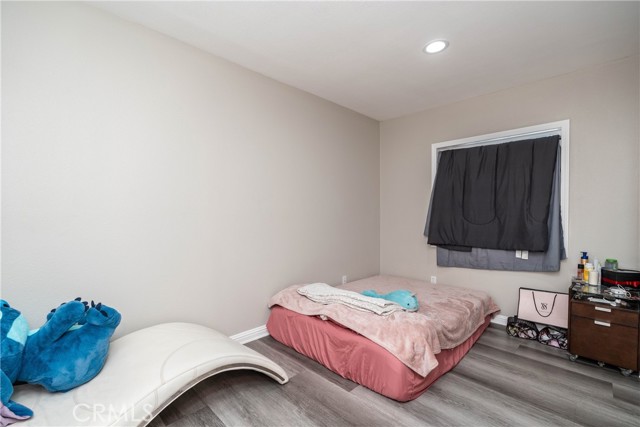 Detail Gallery Image 9 of 42 For 1406 E 108th St, Los Angeles,  CA 90059 - 3 Beds | 2 Baths
