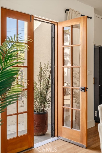 Detail Gallery Image 16 of 37 For 4117 Brunswick Ave, Atwater Village,  CA 90039 - 2 Beds | 2 Baths